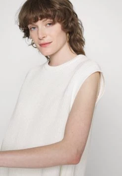 Minimum Femme MIKILA Pullover Broken White -Minimum Soldes Magasin cc89f6a964ad4ff683d2454d8897266f