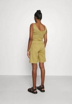 Minimum Femme SCARLY Short Khaki Green -Minimum Soldes Magasin d059e31e9ef840b6be7e80029dc69b3c