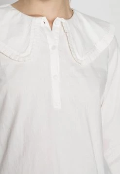 Minimum Femme TORBINA T Shirt à Manches Longues Broken White -Minimum Soldes Magasin d242a54547044bbcbdd0891060d9682b