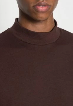 Minimum Homme KYLE T Shirt à Manches Longues Cofee Bean -Minimum Soldes Magasin d4583d8c0d2c4d80a0d6ea7652b45453