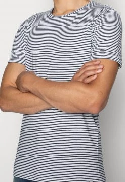 Minimum Homme LUKA T Shirt Imprimé White -Minimum Soldes Magasin d9171a40f522464c8e7bc6a9646dfb79