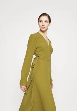 Minimum ELASTICA Robe De Jour Green Femme 11 Minimum ELASTICA Robe De Jour Green Femme -Minimum Soldes Magasin d9713a0aa3984439b46d58efb2b6b416