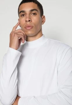 Minimum Homme KYLE T Shirt à Manches Longues White -Minimum Soldes Magasin ddbade03e5954c01a8f103e4ea231d94