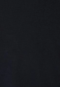 Minimum Homme AARHUSA T Shirt à Manches Longues Black -Minimum Soldes Magasin def68aff51444c5f81f8141d3d21e68a