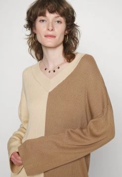 Minimum GABBY Pullover Wheat Femme -Minimum Soldes Magasin e88e8d0a7a3f4720b7ba47d8ae2c25d9