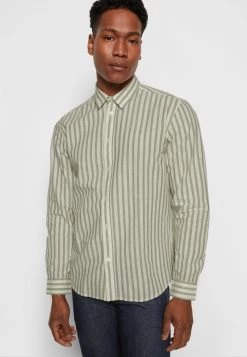 Minimum JALE Chemise Laurel Wreath Homme -Minimum Soldes Magasin f1c29fa9e5dc4993a38046a3a8946f0f