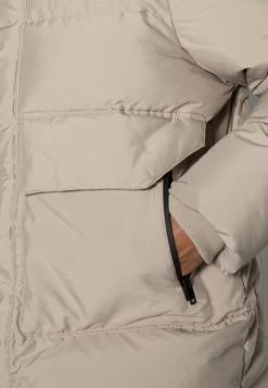 Minimum Homme FICTOR Veste D'hiver Seneca Rock -Minimum Soldes Magasin f2947d85bf1b4552a1620677b8b4ed2b