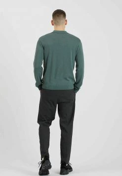 Minimum CAVLI Polo Dark Forest Homme 10 Minimum CAVLI Polo Dark Forest Homme -Minimum Soldes Magasin f950e30238254aad9c225a5656582205
