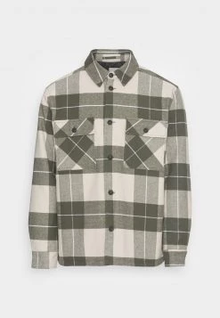 Minimum BRADLEE Veste Légère Climbing Ivy Homme -Minimum Soldes Magasin fca254bb87fd4244aba89f2e6784c18d