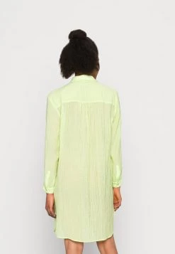 Minimum Femme LYDIALINE Robe De Jour Lettuce Green -Minimum Soldes Magasin fff8c07bd66947d496d87206cc7e6395